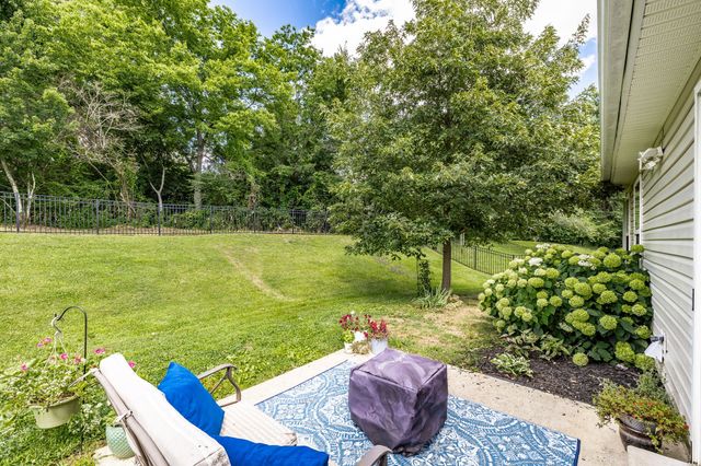 110 Dimaggio Dr, Springfield, TN 37172