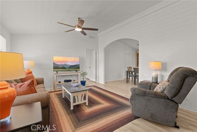 24001 Muirlands 12, Lake Forest (el Toro), CA 92630