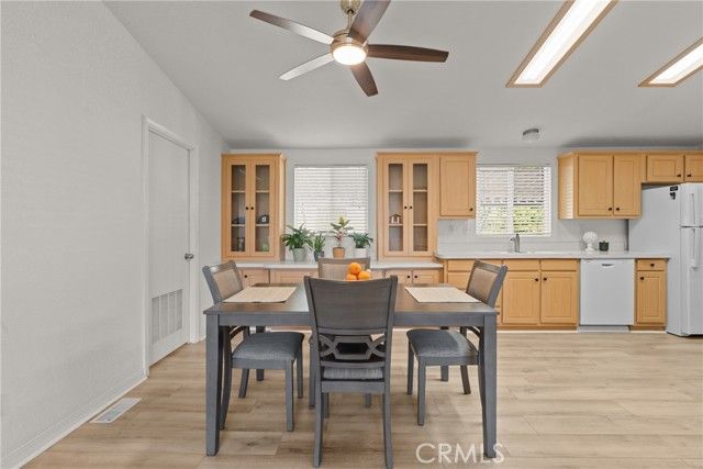 24001 Muirlands 12, Lake Forest (el Toro), CA 92630