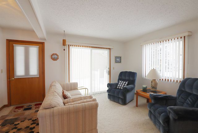 725 S Crescent Avenue, Sims Twp, MI 48703