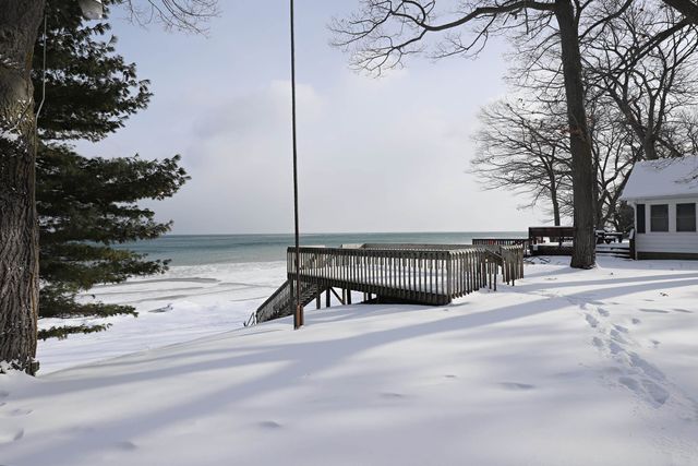 725 S Crescent Avenue, Sims Twp, MI 48703