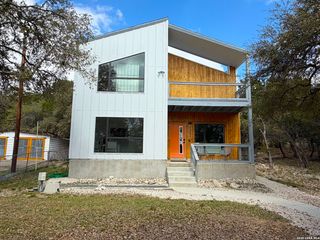 1659 Westview Court, Canyon Lake, TX 78133