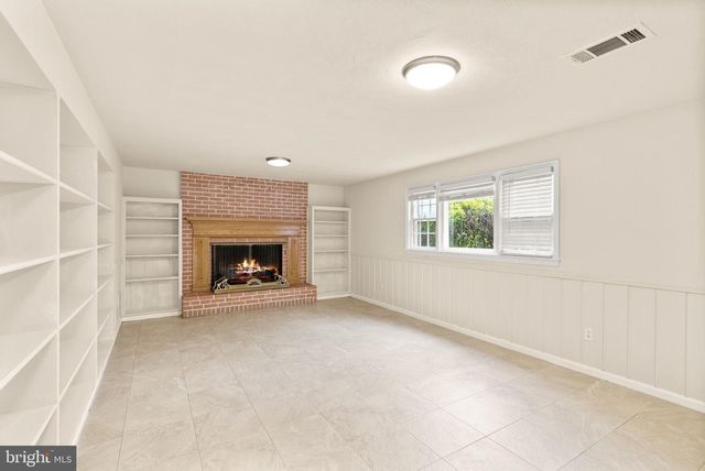 5924 KIMBLE CT, Falls Church, VA 22041