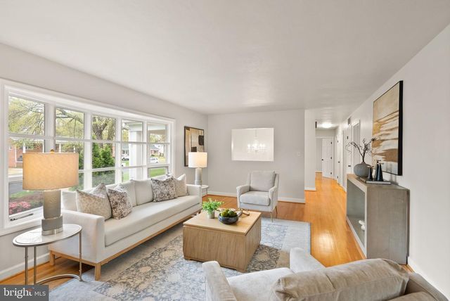 5924 KIMBLE CT, Falls Church, VA 22041