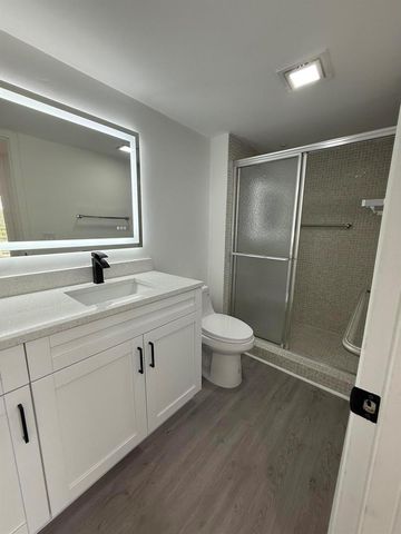 3089 Yarmouth E 3089, Boca Raton, FL 33434