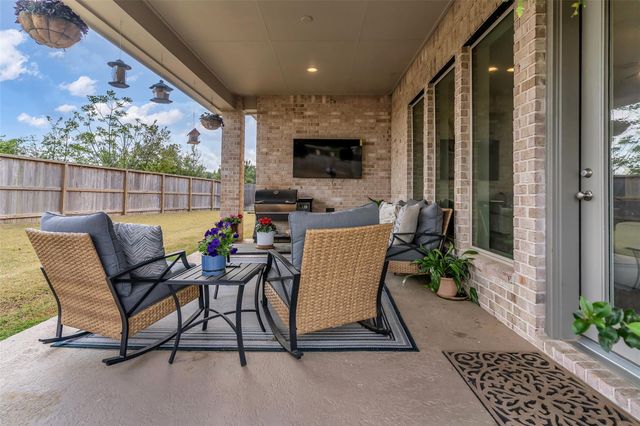 220 Nirnroot Court, Montgomery, TX 77316