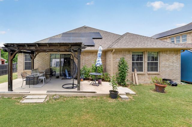 119 Matamoros Street, Grand Prairie, TX 75051