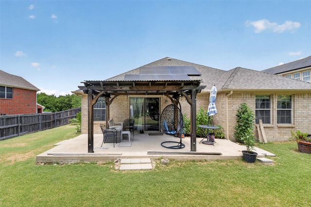 119 Matamoros Street, Grand Prairie, TX 75051