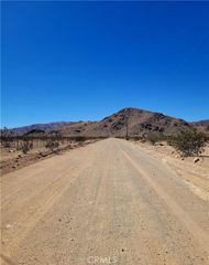 800 Chrysolite Street, Lucerne Valley, CA 92356