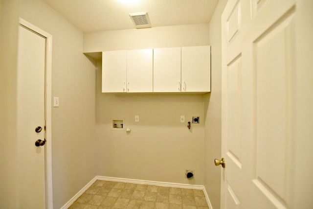 11012 Shallow Water RD, Austin, TX 78717