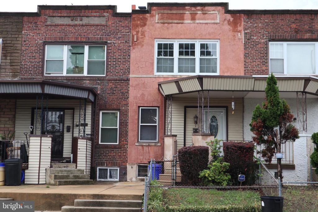 2546 S 68TH ST, PHILADELPHIA, PA 19142 — exterior