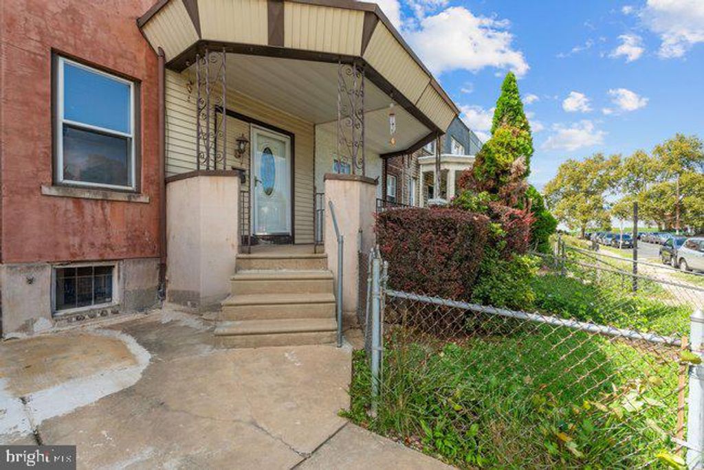 2546 S 68TH ST, PHILADELPHIA, PA 19142 — photo 4