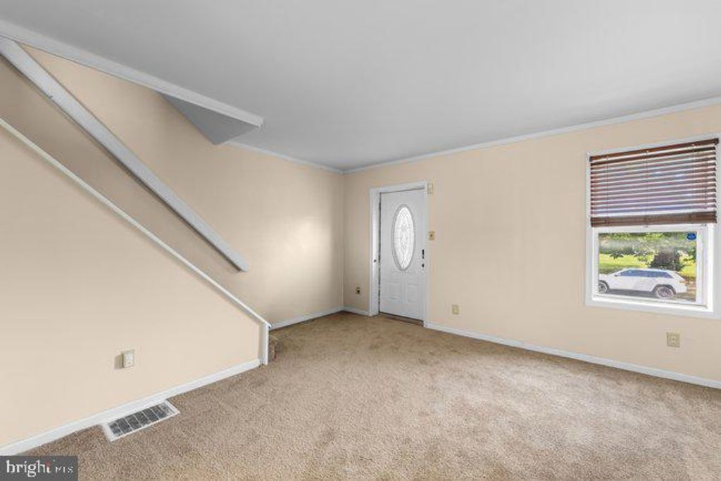 2546 S 68TH ST, PHILADELPHIA, PA 19142 — photo 5