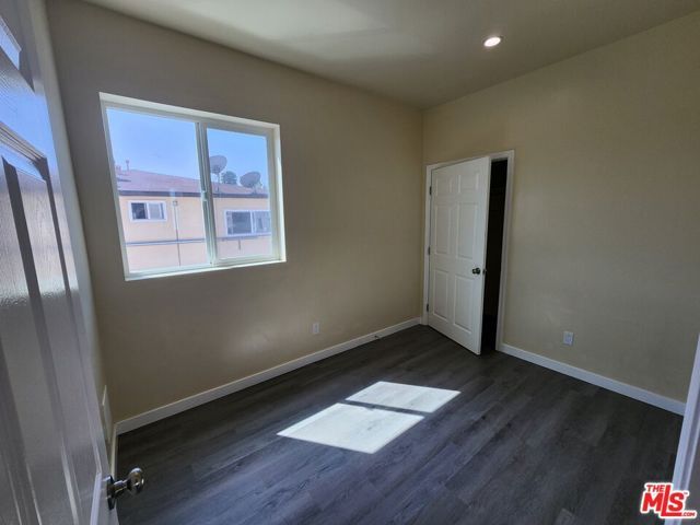 1535 W 80th Street, Los Angeles, CA 90047