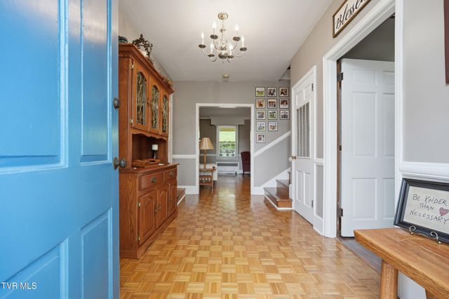 205 Northwest Highland Avenue, Norton, VA 24273