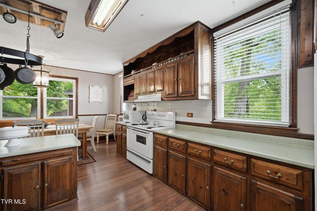 205 Northwest Highland Avenue, Norton, VA 24273