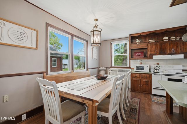 205 Northwest Highland Avenue, Norton, VA 24273