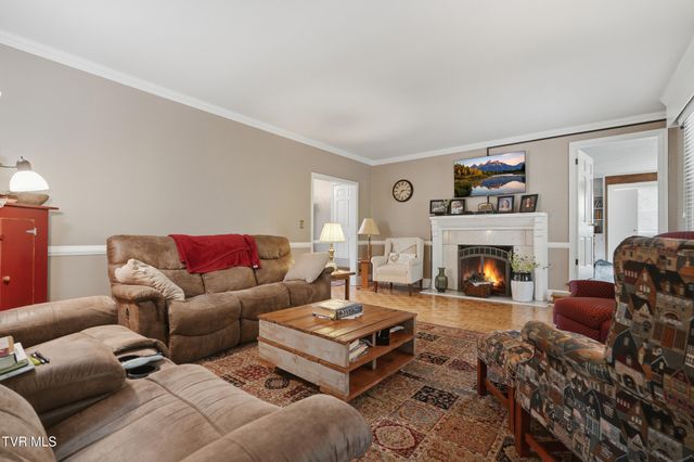 205 Northwest Highland Avenue, Norton, VA 24273