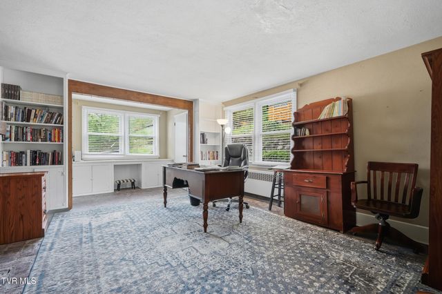 205 Northwest Highland Avenue, Norton, VA 24273
