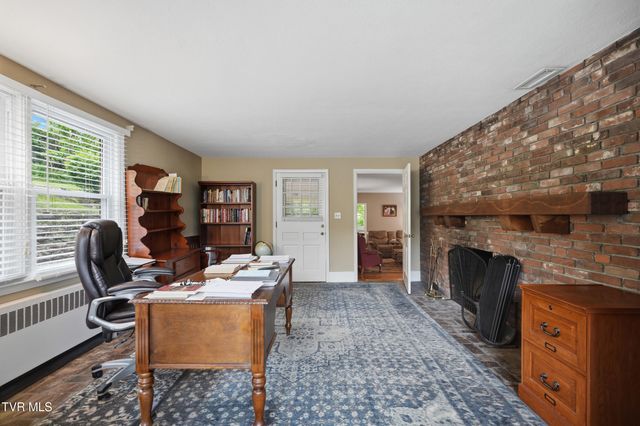 205 Northwest Highland Avenue, Norton, VA 24273