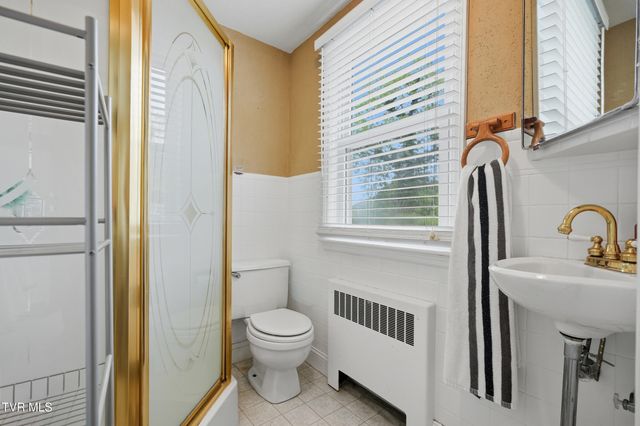 205 Northwest Highland Avenue, Norton, VA 24273
