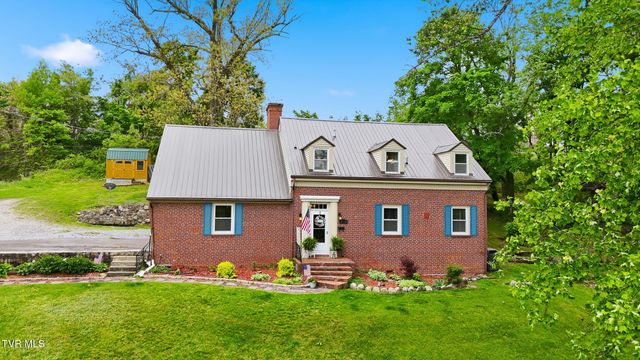 205 Northwest Highland Avenue, Norton, VA 24273