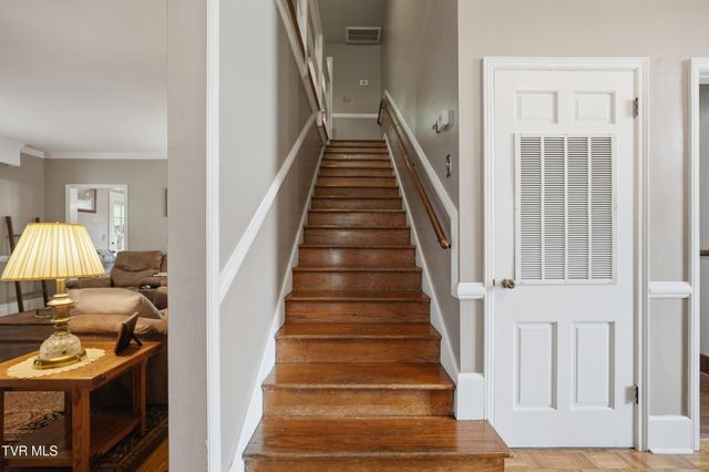 205 Northwest Highland Avenue, Norton, VA 24273