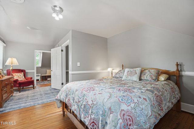 205 Northwest Highland Avenue, Norton, VA 24273