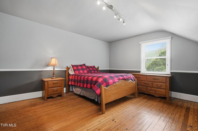 205 Northwest Highland Avenue, Norton, VA 24273