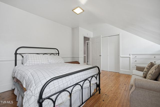 205 Northwest Highland Avenue, Norton, VA 24273