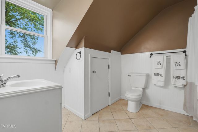 205 Northwest Highland Avenue, Norton, VA 24273