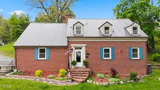 205 Northwest Highland Avenue, Norton, VA 24273