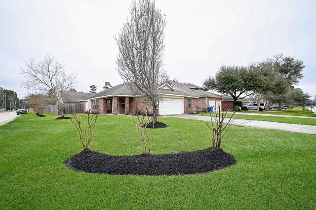 6846 Durango Creek Drive, Magnolia, TX 77354