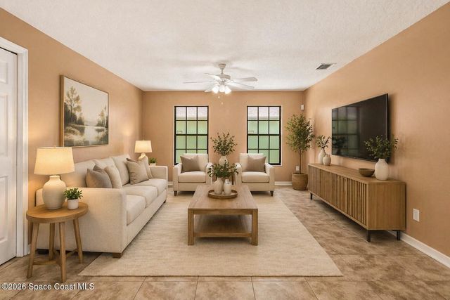 950 Whisperpine Drive, Melbourne, FL 32901