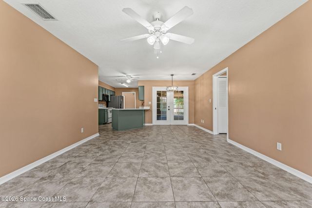 950 Whisperpine Drive, Melbourne, FL 32901