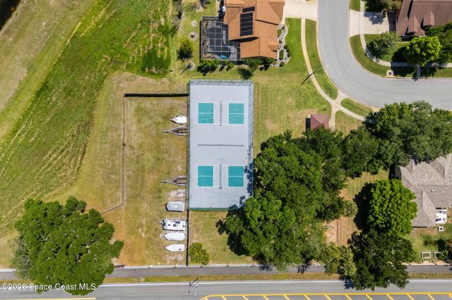 950 Whisperpine Drive, Melbourne, FL 32901