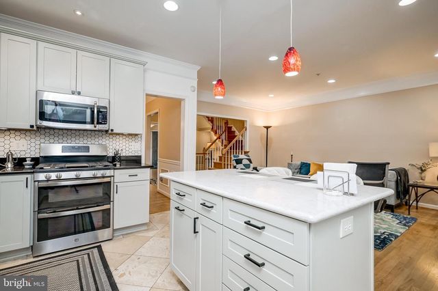 17949 DUMFRIES CIR, Olney, MD 20832