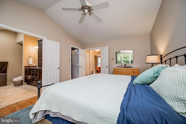 17949 DUMFRIES CIR, Olney, MD 20832