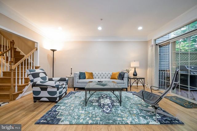 17949 DUMFRIES CIR, Olney, MD 20832