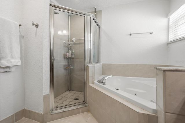 404 BARCLAY AVENUE, Altamonte Springs, FL 32701