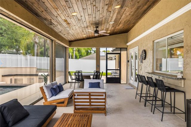 404 BARCLAY AVENUE, Altamonte Springs, FL 32701