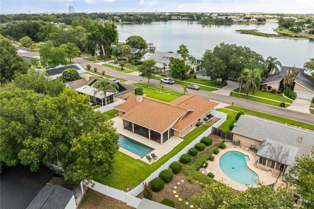 404 BARCLAY AVENUE, Altamonte Springs, FL 32701