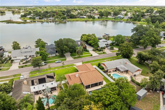 404 BARCLAY AVENUE, Altamonte Springs, FL 32701