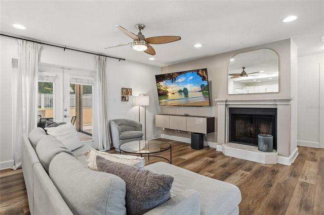 404 BARCLAY AVENUE, Altamonte Springs, FL 32701