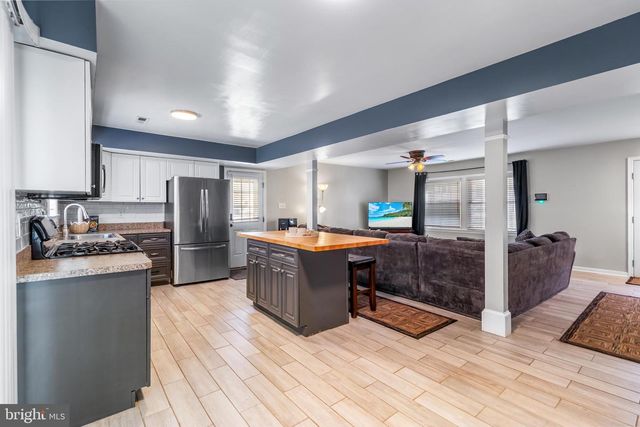 22 MARSHALL RD, Waldorf, MD 20602