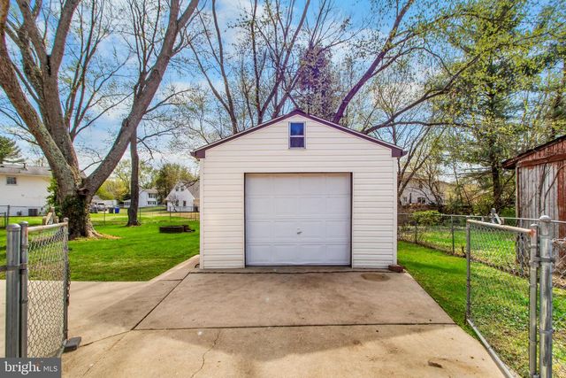 22 MARSHALL RD, Waldorf, MD 20602