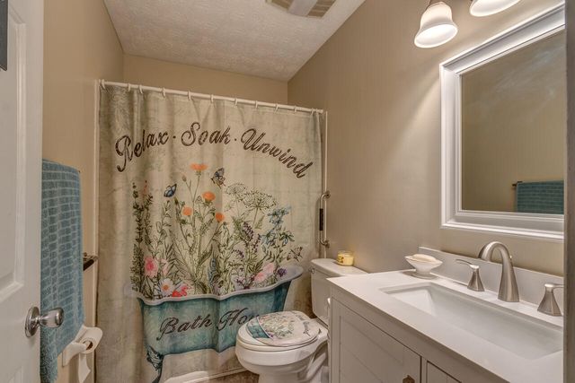 1517 Kelly Circle, Lexington, KY 40517