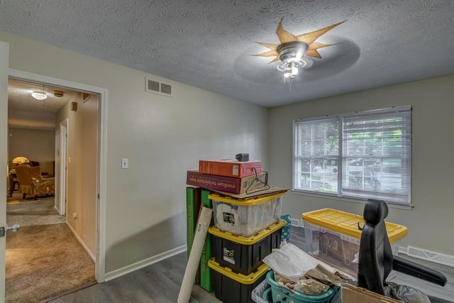 1517 Kelly Circle, Lexington, KY 40517