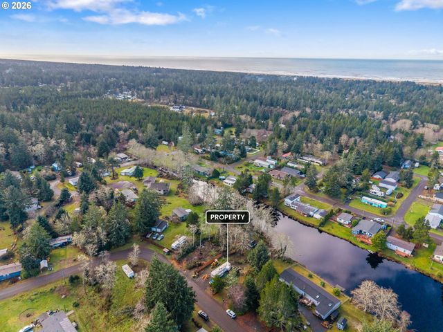 30213 X Pl, Ocean Park, WA 98640