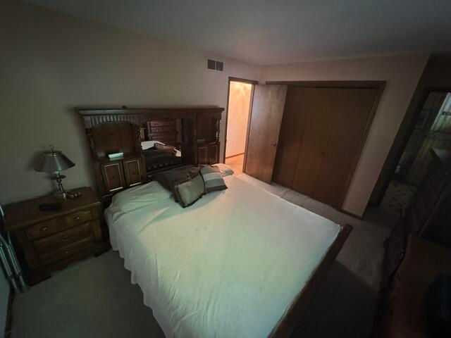 9508 Southwood Drive, Munster, IN 46321